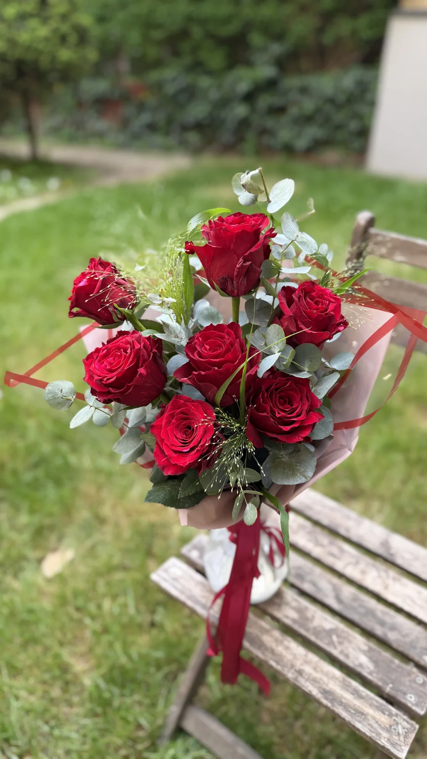 Kytica červených ruží — Flowermat